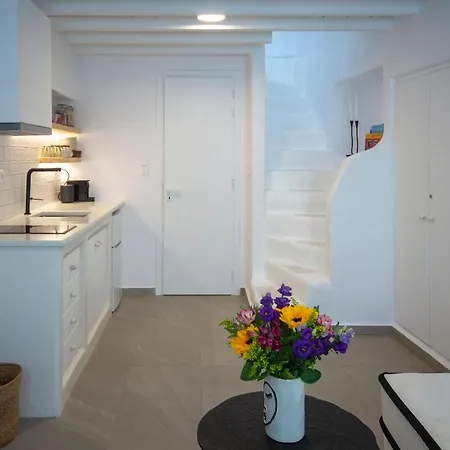 Skepi Town Апартаменты Mykonos Town