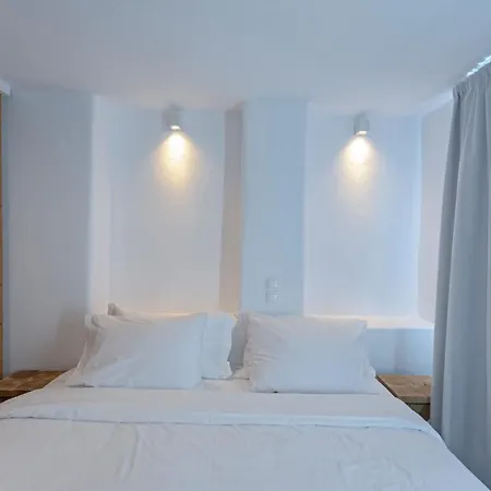 Skepi Town * Mykonos Town